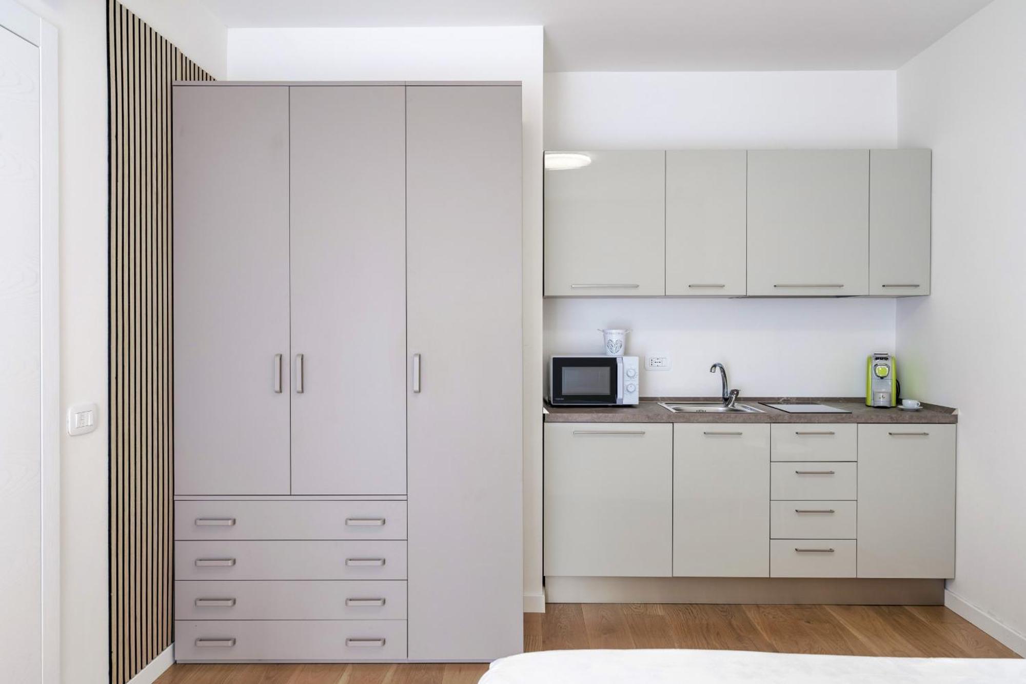 Lagobaldo Apartments - Regarda Travel Colà エクステリア 写真